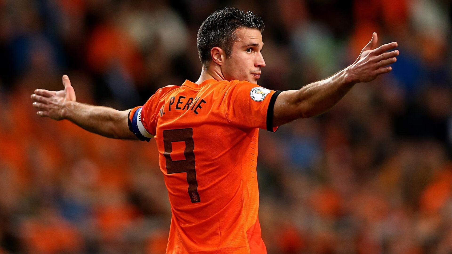 攀岩新星闪耀国际赛场 中国选手斩获世界杯分站赛冠军